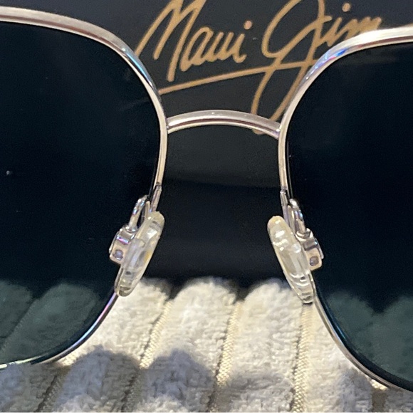 MAUI JIM TRITON MJ 546N-17 ASIAN FIT Silver Neutral Grey Polarized Sunglasses - Picture 8 of 8